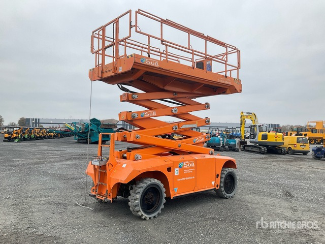 2012 PB Lift S151-19E 4x4 Electric Scissor Lift - Scissor lift: picture 1 2012 PB Lift S151-19E 4x4 Electric Scissor Lift - Scissor lift: picture 1