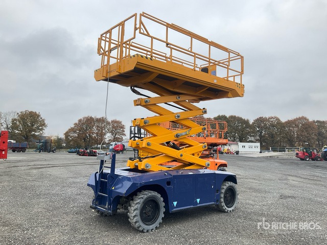 2017 PB Lifttechnik S131-19E 4x4 Electric Scissor Lift - Scissor lift: picture 2 2017 PB Lifttechnik S131-19E 4x4 Electric Scissor Lift - Scissor lift: picture 2