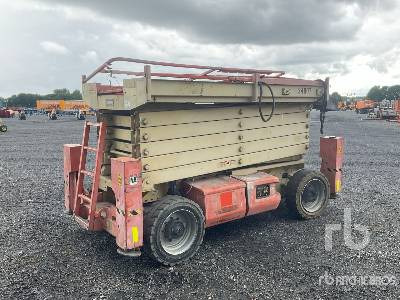 JLG M4069 - Scissor lift: picture 1 JLG M4069 - Scissor lift: picture 1