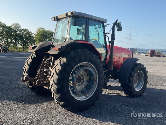 Massey Ferguson 8140 4WD Tractor - Farm tractor: picture 3 Massey Ferguson 8140 4WD Tractor - Farm tractor: picture 3