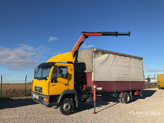 1996 MAN 10.223 1996 Palfinger PK7000 2960 kg K ... Flatbed Truck with Crane - Dropside/ Flatbed truck, Crane truck: picture 1 1996 MAN 10.223 1996 Palfinger PK7000 2960 kg K ... Flatbed Truck with Crane - Dropside/ Flatbed truck, Crane truck: picture 1
