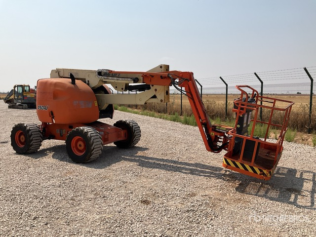 1999 JLG 450AJ 4WD Diesel Articulating Boom Lift - Articulated boom: picture 4 1999 JLG 450AJ 4WD Diesel Articulating Boom Lift - Articulated boom: picture 4