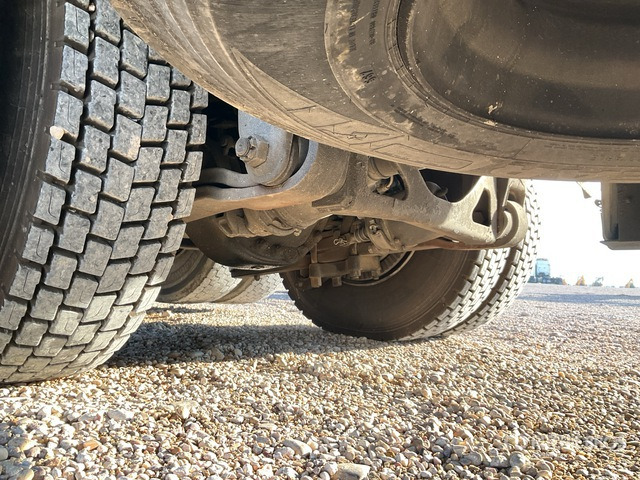 2002 Scania P 94G56X2NA300 6x2 Flatbed Truck - Dropside/ Flatbed truck: picture 4 2002 Scania P 94G56X2NA300 6x2 Flatbed Truck - Dropside/ Flatbed truck: picture 4