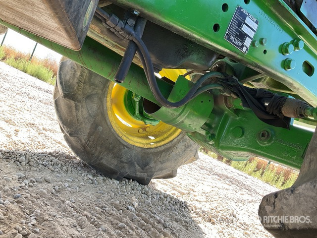 2005 John Deere 6420 4WD Tractor - Farm tractor: picture 4 2005 John Deere 6420 4WD Tractor - Farm tractor: picture 4