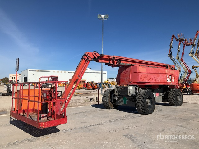 2006 Haulotte HA32PX 4WD Diesel Articulating Boom Lift - Articulated boom: picture 3 2006 Haulotte HA32PX 4WD Diesel Articulating Boom Lift - Articulated boom: picture 3