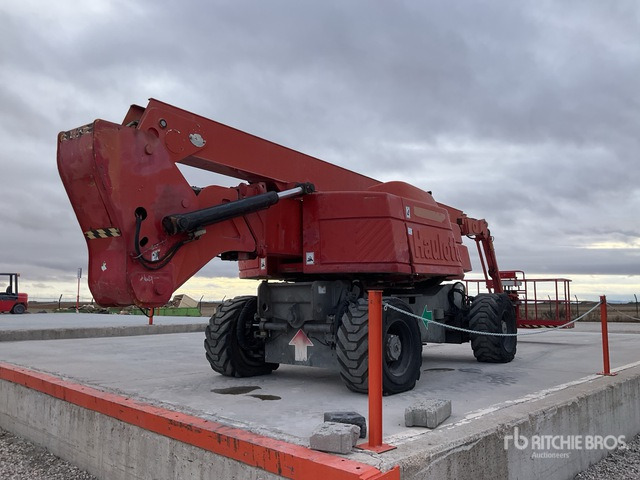 2006 Haulotte HA32PX 4WD Diesel Articulating Boom Lift - Articulated boom: picture 1 2006 Haulotte HA32PX 4WD Diesel Articulating Boom Lift - Articulated boom: picture 1