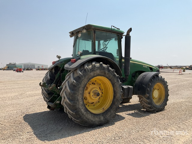2007 John Deere 8330 4WD Tractor - Farm tractor: picture 4 2007 John Deere 8330 4WD Tractor - Farm tractor: picture 4