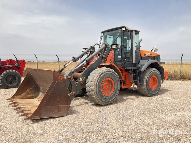 2011 Hitachi ZW180PL Wheel Loader - Wheel loader: picture 2 2011 Hitachi ZW180PL Wheel Loader - Wheel loader: picture 2