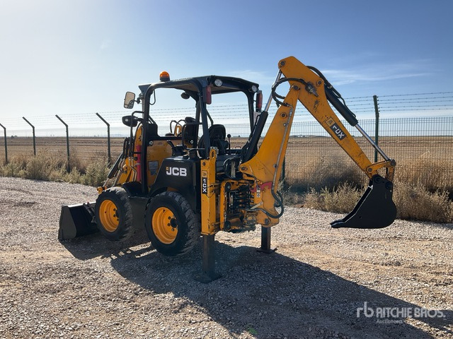 2016 JCB 1CX Skid Steer Backhoe Loader - Backhoe loader: picture 3 2016 JCB 1CX Skid Steer Backhoe Loader - Backhoe loader: picture 3