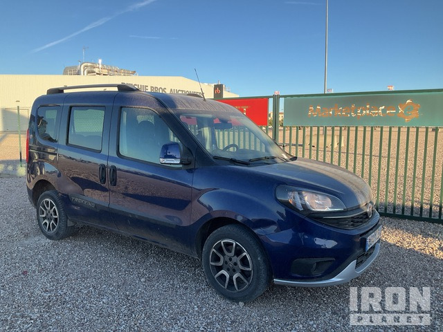 2019 Fiat Doblo 5 Passenger Van - Passenger van: picture 3 2019 Fiat Doblo 5 Passenger Van - Passenger van: picture 3