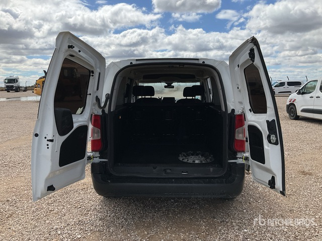 2022 Toyota Proace City Verso 5 Passenger Van - Minibus, Passenger van: picture 5 2022 Toyota Proace City Verso 5 Passenger Van - Minibus, Passenger van: picture 5