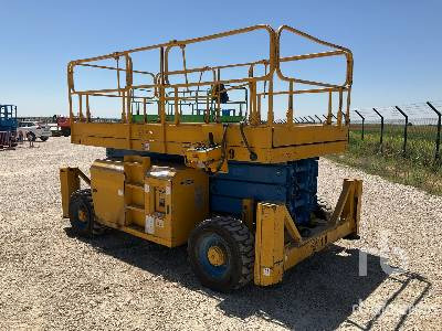 EMC PE15 4x4 Diesel - Scissor lift: picture 3 EMC PE15 4x4 Diesel - Scissor lift: picture 3