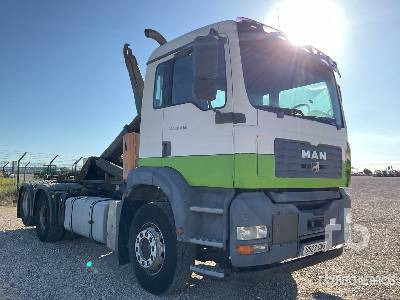 MAN TGA28.460 6x2 - Hook lift truck: picture 4 MAN TGA28.460 6x2 - Hook lift truck: picture 4