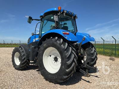 NEW HOLLAND T7.185 - Farm tractor: picture 2 NEW HOLLAND T7.185 - Farm tractor: picture 2