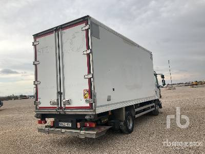 RENAULT MIDLUM 220.12 4x2 - Refrigerator truck: picture 3 RENAULT MIDLUM 220.12 4x2 - Refrigerator truck: picture 3
