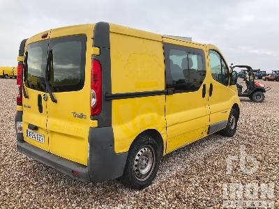RENAULT TRAFIC 6 - Car: picture 3 RENAULT TRAFIC 6 - Car: picture 3
