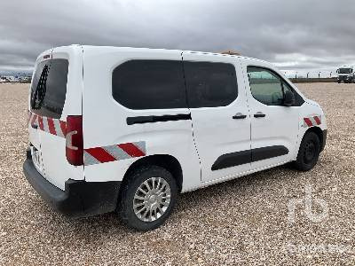 TOYOTA PROACE CITY VER 5 - Car: picture 3 TOYOTA PROACE CITY VER 5 - Car: picture 3