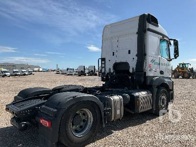 MERCEDES-BENZ ACTROS 1845LS 4x2 - Tractor unit: picture 3 MERCEDES-BENZ ACTROS 1845LS 4x2 - Tractor unit: picture 3