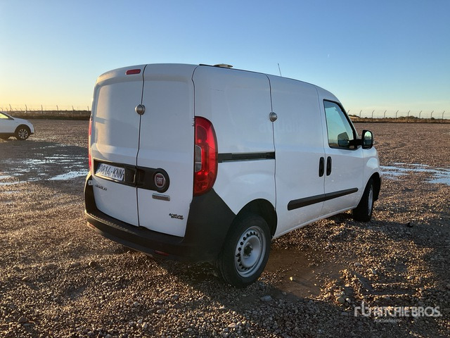 2018 Fiat Doblo Cargo Van - Van: picture 3 2018 Fiat Doblo Cargo Van - Van: picture 3