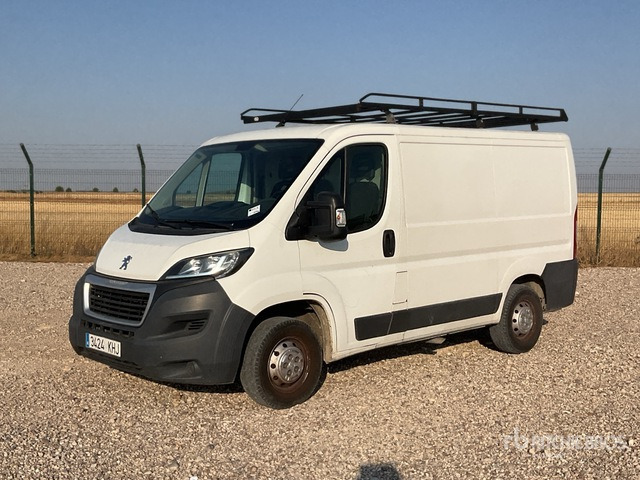 2018 Peugeot Boxer Cargo Van - Van: picture 3 2018 Peugeot Boxer Cargo Van - Van: picture 3