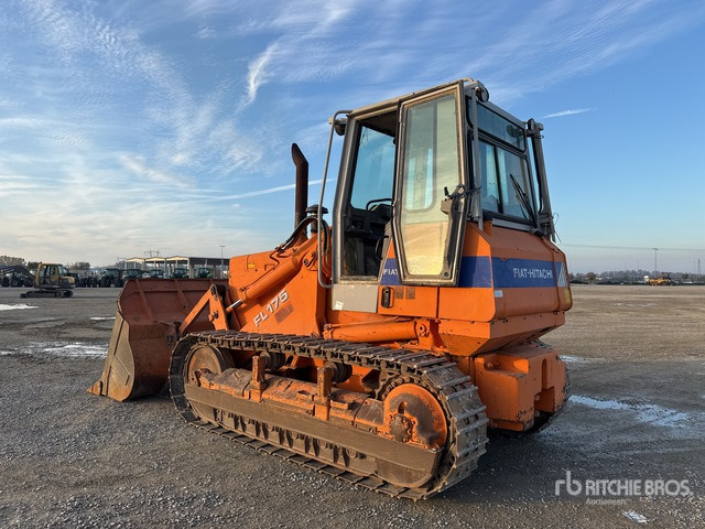 1996 Fiat-Hitachi FL175 Crawler Loader - Crawler loader: picture 4 1996 Fiat-Hitachi FL175 Crawler Loader - Crawler loader: picture 4