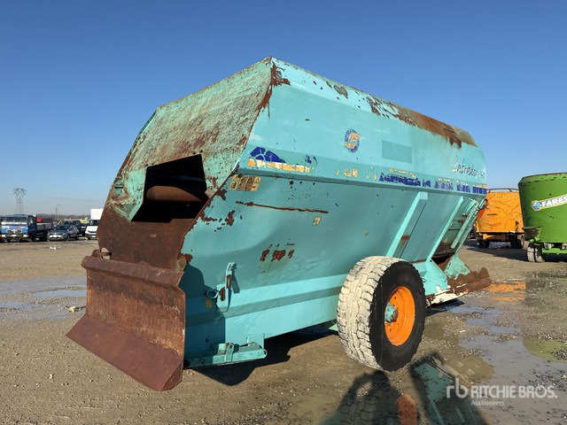 2004 Storti Labrador 160 Feed Wagon - Forage mixer wagon: picture 3 2004 Storti Labrador 160 Feed Wagon - Forage mixer wagon: picture 3