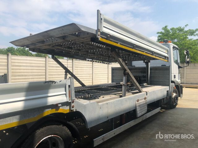 2006 Iveco Eurocargo 120E1 Car Carrier Truck - Autotransporter truck: picture 3 2006 Iveco Eurocargo 120E1 Car Carrier Truck - Autotransporter truck: picture 3