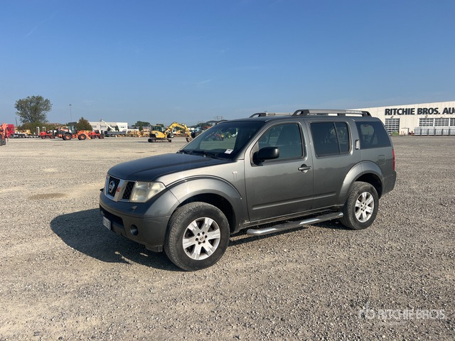 2006 Nissan Pathfinder SUV - SUV: picture 2 2006 Nissan Pathfinder SUV - SUV: picture 2