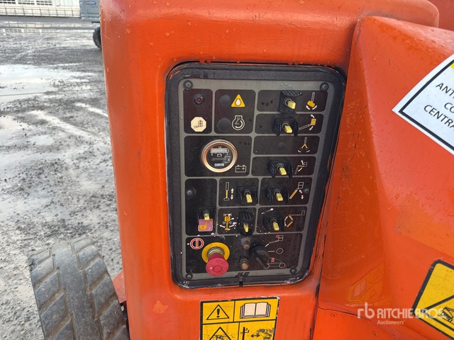 2008 JLG E450AJ Electric Articulating Boom Lift - Articulated boom: picture 4 2008 JLG E450AJ Electric Articulating Boom Lift - Articulated boom: picture 4