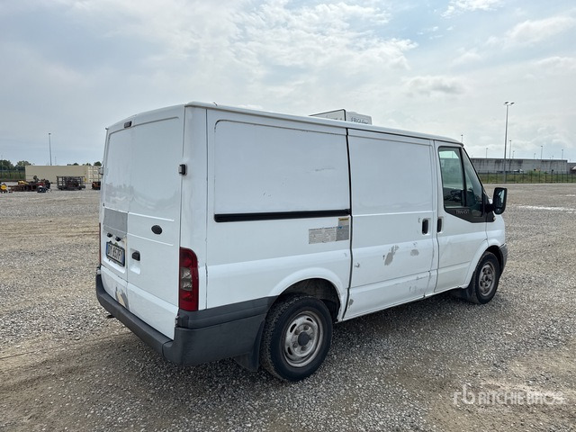 2010 Ford Transit 260-85 Autocarro frigorifero - Refrigerated van: picture 3 2010 Ford Transit 260-85 Autocarro frigorifero - Refrigerated van: picture 3