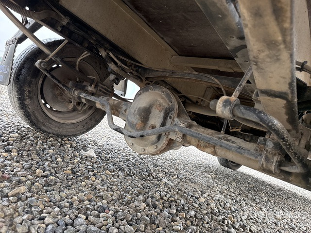 2015 Iveco Daily 33-110 Crew Cab Flatbed Truck - Flatbed van: picture 5 2015 Iveco Daily 33-110 Crew Cab Flatbed Truck - Flatbed van: picture 5