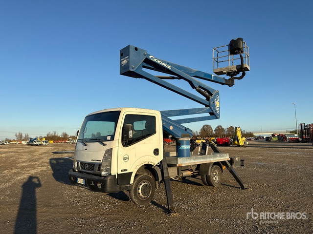 2015 Nissan Cabstar NT400 2015 Socage DA320 20 m on Bucket Truck - Truck mounted aerial platform: picture 1 2015 Nissan Cabstar NT400 2015 Socage DA320 20 m on Bucket Truck - Truck mounted aerial platform: picture 1