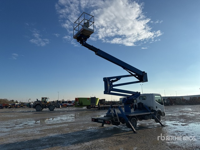 2016 Nissan Cabstar 35.12 2016 Socage DA324 24 m on Bucket Truck - Truck mounted aerial platform: picture 3 2016 Nissan Cabstar 35.12 2016 Socage DA324 24 m on Bucket Truck - Truck mounted aerial platform: picture 3