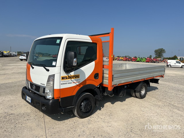 2017 Nissan NT400 Flatbed Truck - Dropside/ Flatbed truck: picture 2 2017 Nissan NT400 Flatbed Truck - Dropside/ Flatbed truck: picture 2