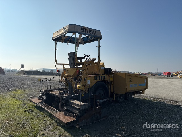 Bitelli BB30 Asphalt Paver - Asphalt paver: picture 3 Bitelli BB30 Asphalt Paver - Asphalt paver: picture 3