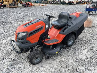 HUSQVARNA CTH 184T - Garden mower: picture 1 HUSQVARNA CTH 184T - Garden mower: picture 1