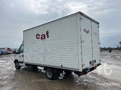 IVECO DAILY 35C15 - Box truck: picture 2 IVECO DAILY 35C15 - Box truck: picture 2