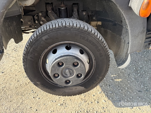 Nissan Cabstar 35.12 Piattaforma autocarrata - Truck mounted aerial platform: picture 5 Nissan Cabstar 35.12 Piattaforma autocarrata - Truck mounted aerial platform: picture 5