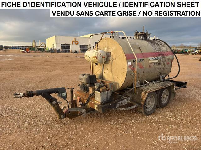 2001 CSM 6RC142 2000 L Remorque Repandeuse 2 Es ... Asphalt Distributor Trailer - Asphalt distributor: picture 1 2001 CSM 6RC142 2000 L Remorque Repandeuse 2 Es ... Asphalt Distributor Trailer - Asphalt distributor: picture 1