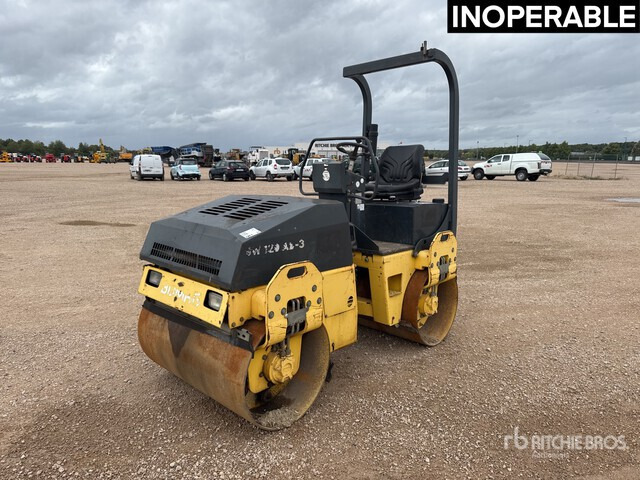 2004 Bomag BW120 AD-3 Compacteur Vibrant Tandem (Inop ... Double Drum Roller - Road roller: picture 2 2004 Bomag BW120 AD-3 Compacteur Vibrant Tandem (Inop ... Double Drum Roller - Road roller: picture 2