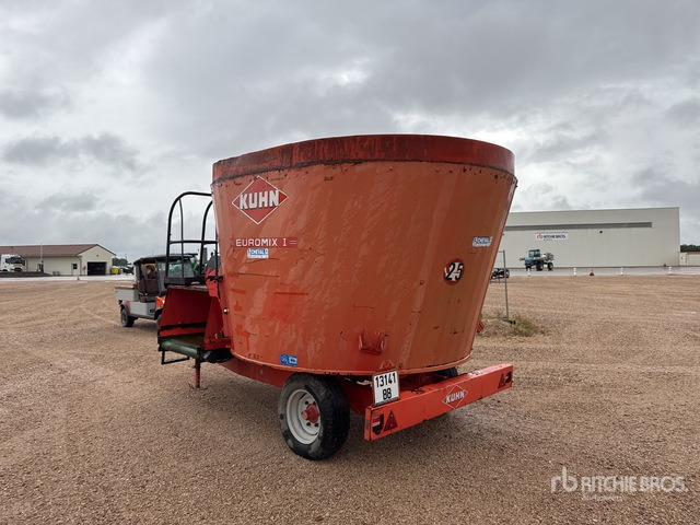 2006 Kuhn Euromix I 980 Melangeuse Distributrice Livestock Feeder - Forage mixer wagon: picture 3 2006 Kuhn Euromix I 980 Melangeuse Distributrice Livestock Feeder - Forage mixer wagon: picture 3