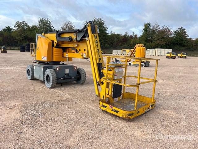 2008 Haulotte HA12IP 2WD Electric Nacelle Articulee ... Articulating Boom Lift - Articulated boom: picture 4 2008 Haulotte HA12IP 2WD Electric Nacelle Articulee ... Articulating Boom Lift - Articulated boom: picture 4