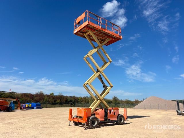 2008 JLG 3394 RT 4x4 Nacelle Ciseaux Scissor Lift - Scissor lift: picture 4 2008 JLG 3394 RT 4x4 Nacelle Ciseaux Scissor Lift - Scissor lift: picture 4
