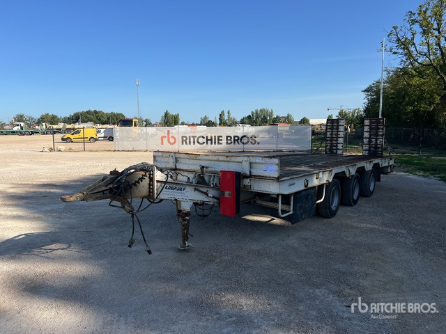 2008 Louault Tri/A Remorque Porte-Engins 3 E ... Lowboy Trailer - Autotransporter trailer: picture 2 2008 Louault Tri/A Remorque Porte-Engins 3 E ... Lowboy Trailer - Autotransporter trailer: picture 2