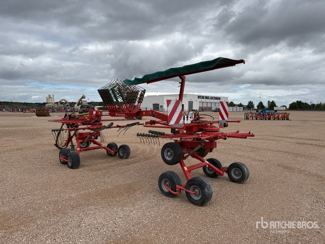 2011 Kverneland 9071 S Vario 7.10 m 2 Rotor Andaineur Hay Rake - Tedder/ Rake: picture 3 2011 Kverneland 9071 S Vario 7.10 m 2 Rotor Andaineur Hay Rake - Tedder/ Rake: picture 3
