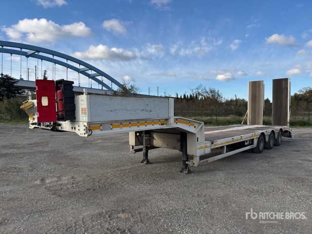 2012 Faymonville Multimax Tri/A Remorque Porte-Engin Lowboy Trailer - Low loader trailer: picture 1 2012 Faymonville Multimax Tri/A Remorque Porte-Engin Lowboy Trailer - Low loader trailer: picture 1