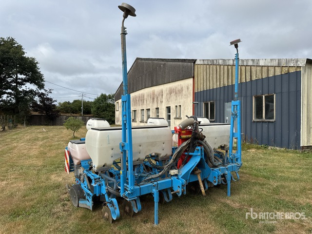 2014 Monosem NG Plus-6R 6 Row Semoir Monograine 6 Rangs Planter - Precision sowing machine: picture 2 2014 Monosem NG Plus-6R 6 Row Semoir Monograine 6 Rangs Planter - Precision sowing machine: picture 2