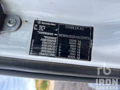 MERCEDES BENZ ANTOS 3240 8x2 Twin-Steer Rear Loader Cami ... - Garbage truck: picture 5 MERCEDES BENZ ANTOS 3240 8x2 Twin-Steer Rear Loader Cami ... - Garbage truck: picture 5