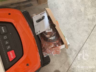 STIHL Qte De Robots de Tonte Electriques - Garden mower: picture 3 STIHL Qte De Robots de Tonte Electriques - Garden mower: picture 3