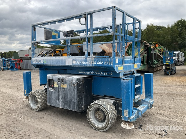 2014 Genie GS2669RT 4x4 Diesel Scissor Lift - Scissor lift: picture 4 2014 Genie GS2669RT 4x4 Diesel Scissor Lift - Scissor lift: picture 4